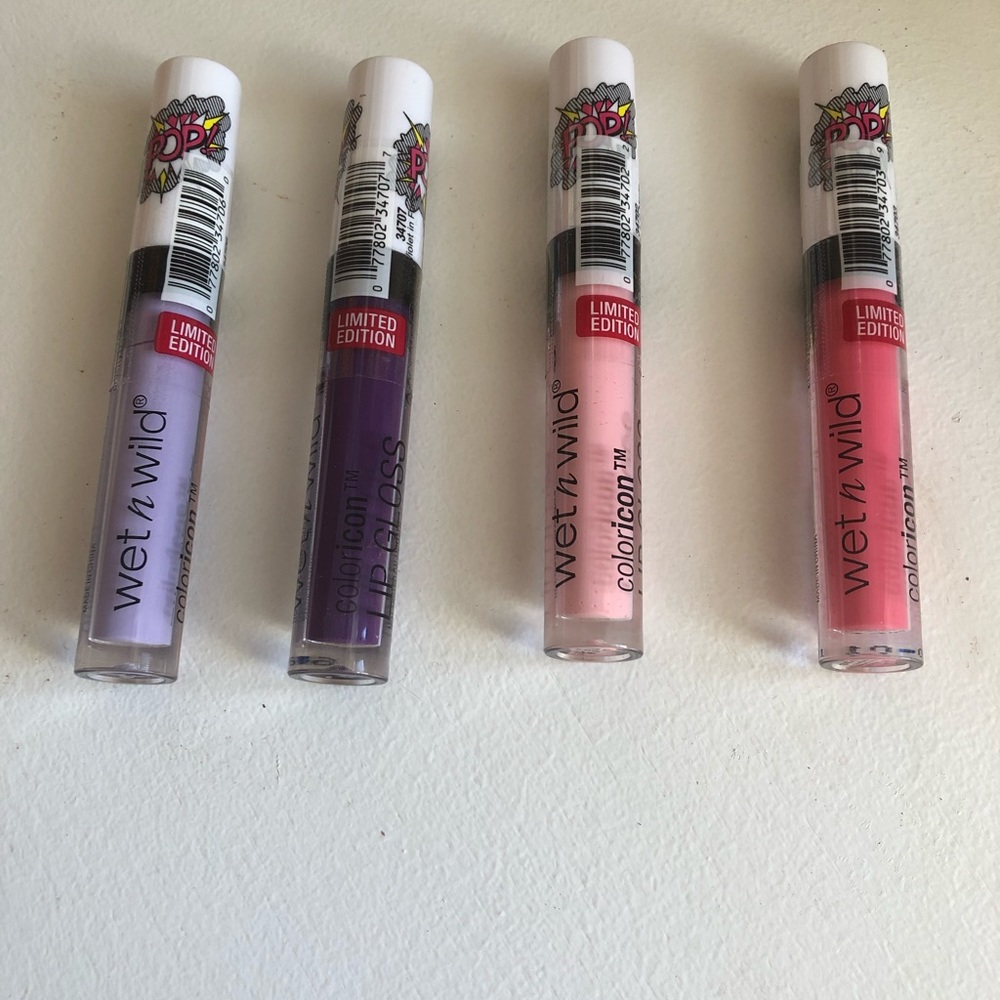 ⭐️LIMITED EDITION⭐️ NEW WET N WILD LIP GLOSS 🌈